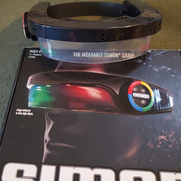 Simon Optix Electronic Game - Picture 7 of 14